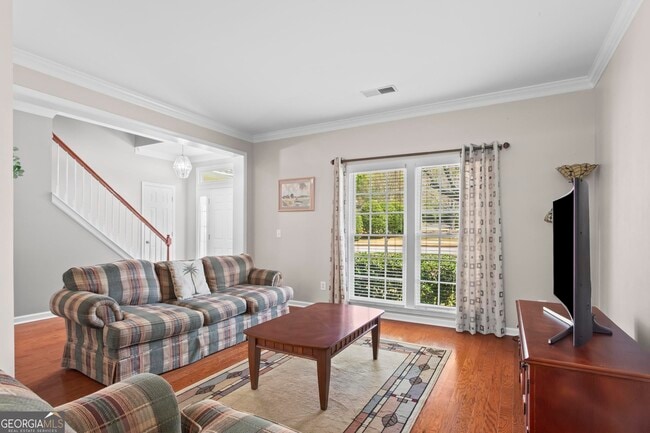 Building Photo - 304 Fairbrook Cir