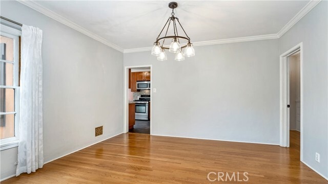 Building Photo - 2118 Greenleaf St