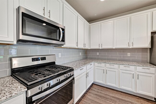 Building Photo - 2511 Sandbar Shark Ct