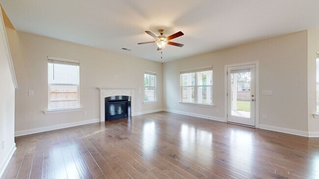 Building Photo - 507 W Red Head Cir