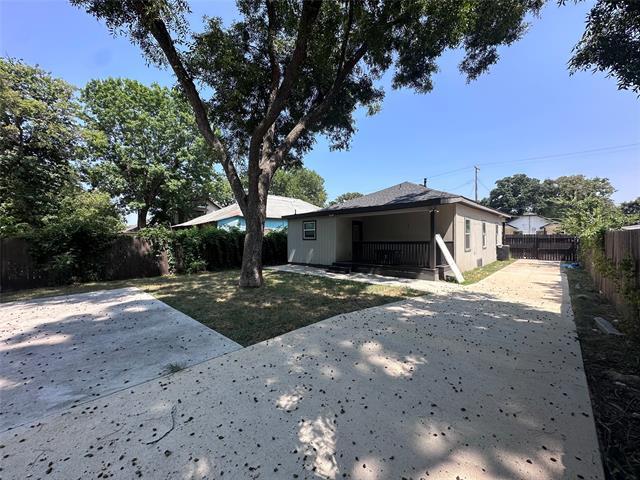 Building Photo - 2903 Carpenter Ave