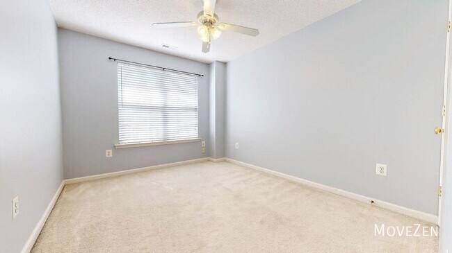 Building Photo - 10831 Laurnet Pl