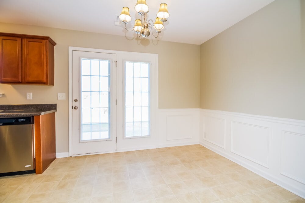 Building Photo - 9204 Thomason Trail