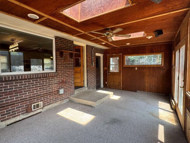 Building Photo - 4342 W Quinn Pl