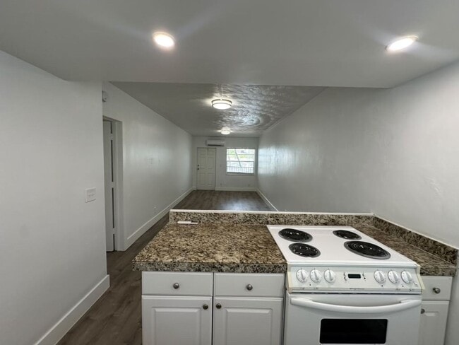 Building Photo - SN Reeves Properties LLC
