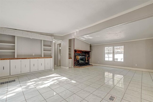 Building Photo - 14572 Hasara Ln