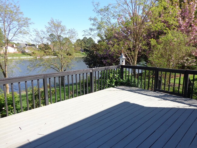 Building Photo - Cypress Point - Beautiful Water View!