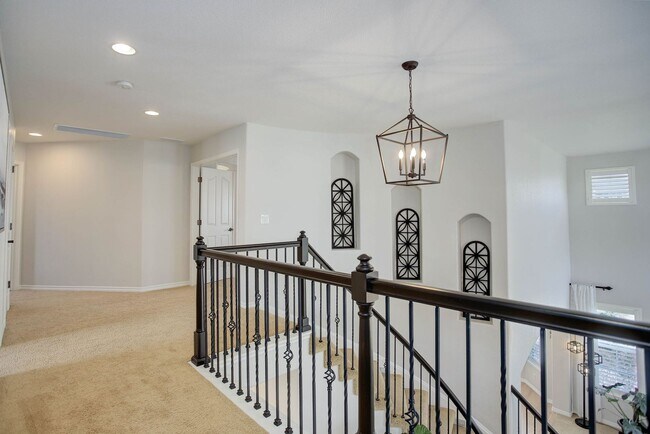 Building Photo - Gorgeous home within the prestigious priva...