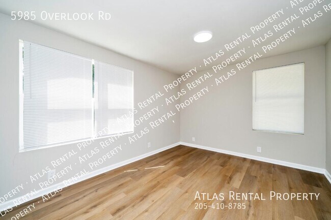 Building Photo - 5985 Overlook Rd