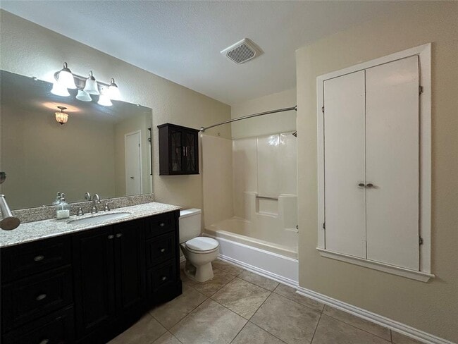 Building Photo - 11701 Rustic Rock Dr
