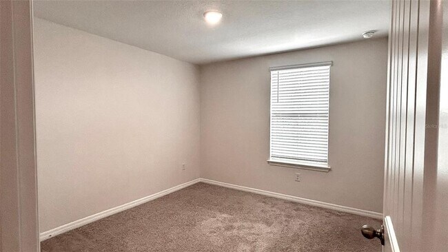 Building Photo - 11032 Great Rock St