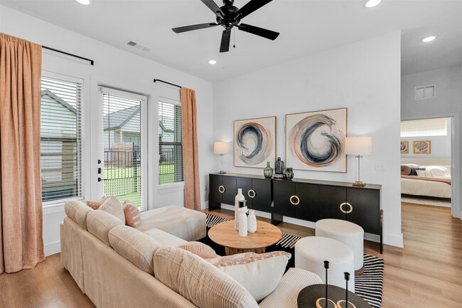 Building Photo - 1438 Izzy Ln