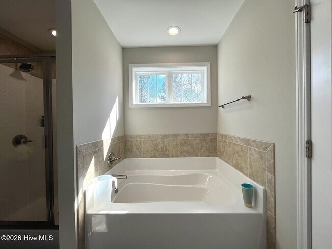 Building Photo - 268 Spring Meadows Dr