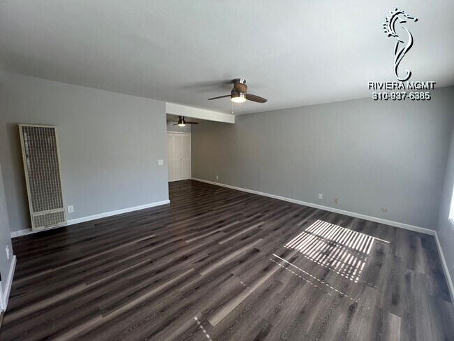 Building Photo - 633