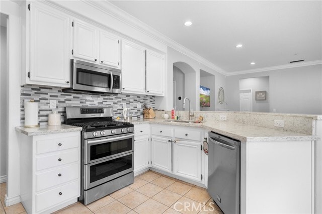 Building Photo - 12134 Vía Santa Marta