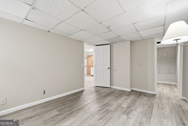 Building Photo - 212 Chandler St