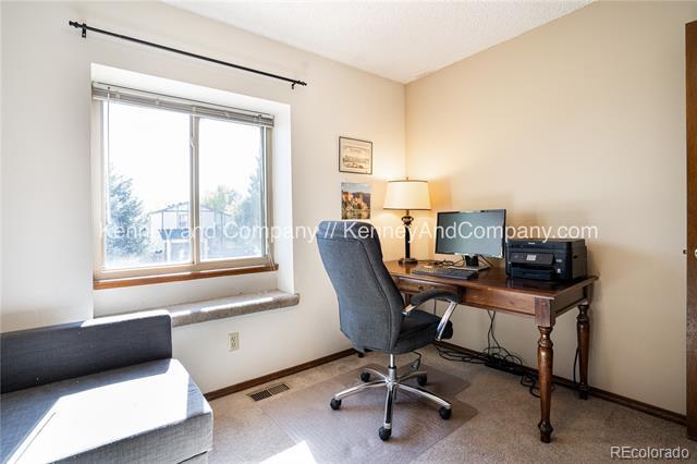 Building Photo - 5470 Sacramento Pl