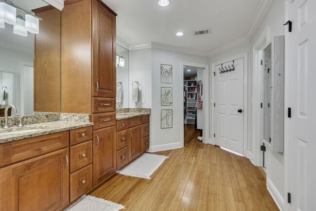 Building Photo - 3175 Border Creek Dr