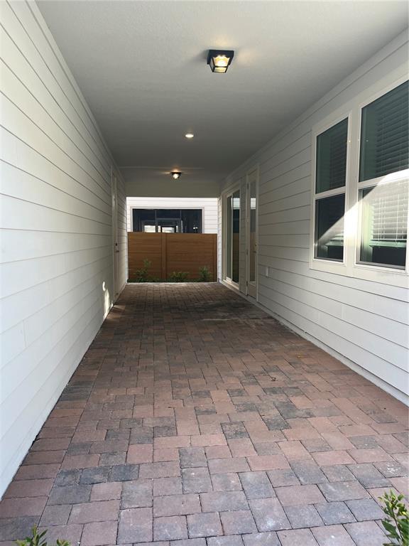 Building Photo - 3012 Polaris Dr