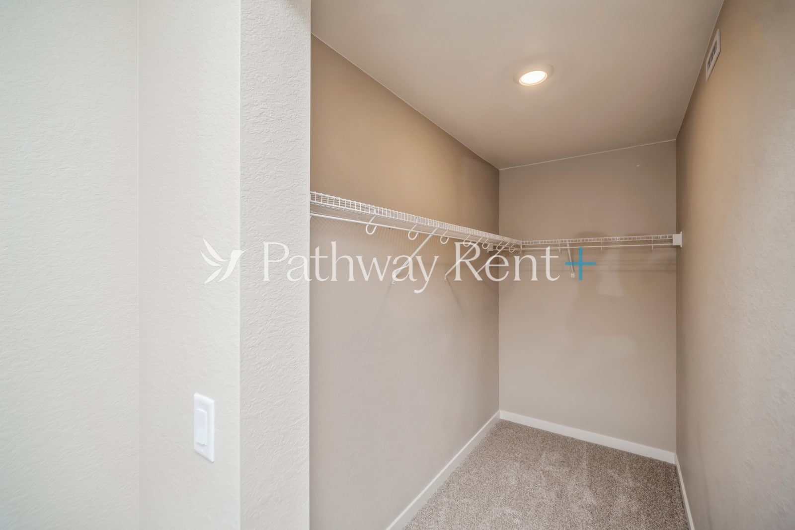 Building Photo - 9424 Yampa St