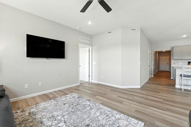 Building Photo - 1070 Pleasant Hl Pl