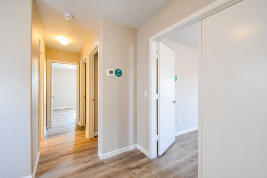 Building Photo - 18611 North 22nd St