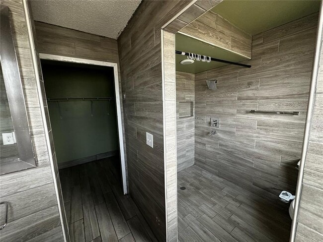 Building Photo - 6751 Gadwall Ln