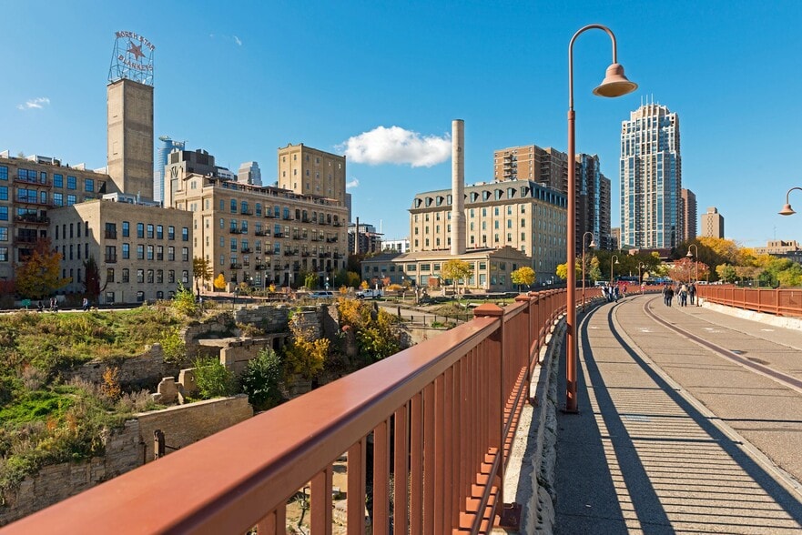 Stone Arch Bridge - 220 2nd St NE