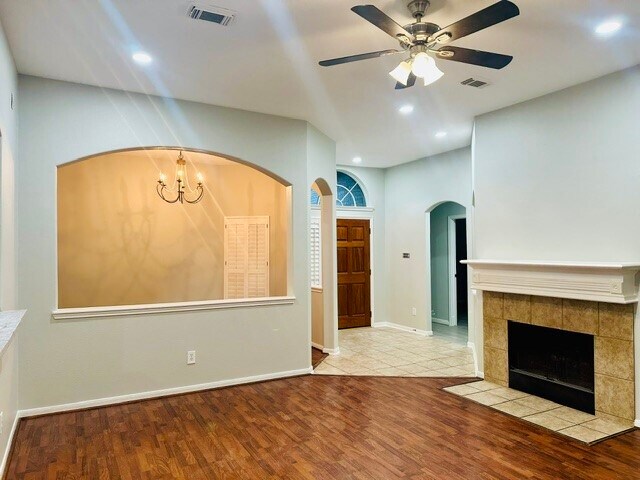 Building Photo - 11405 White Forge Ct