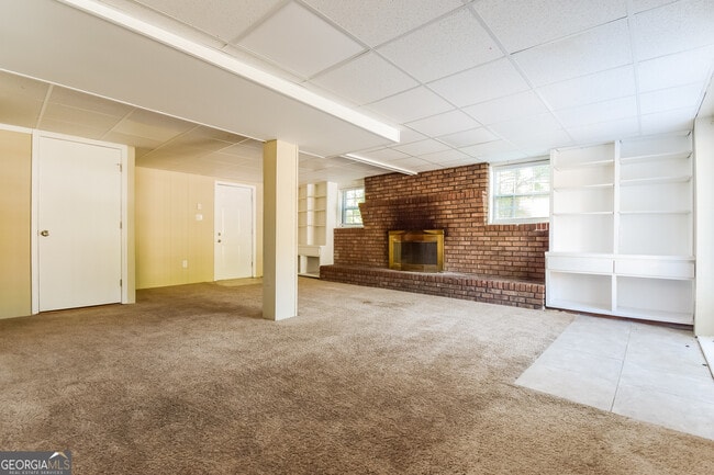 Building Photo - 2137 Baden Ct