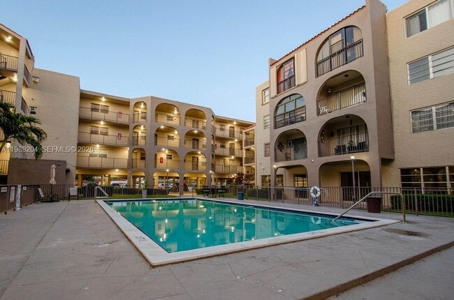 Building Photo - 6215 W 20th Ave