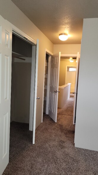 Building Photo - 4173 Glacier View Dr