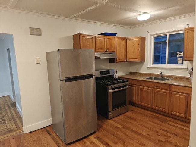 Building Photo - 11 Nelson St