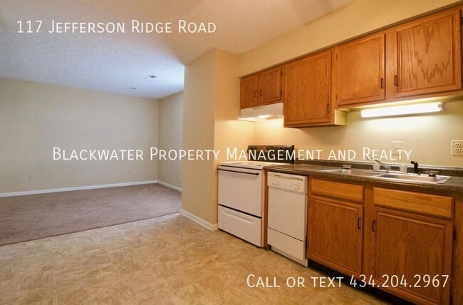 Building Photo - 117 Jefferson Ridge Rd