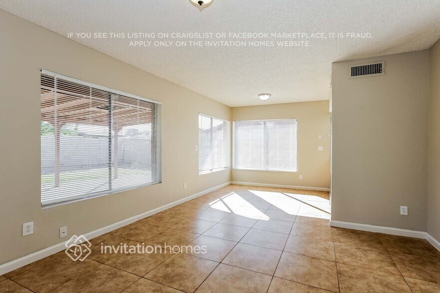 Building Photo - 5025 N 69th Ave