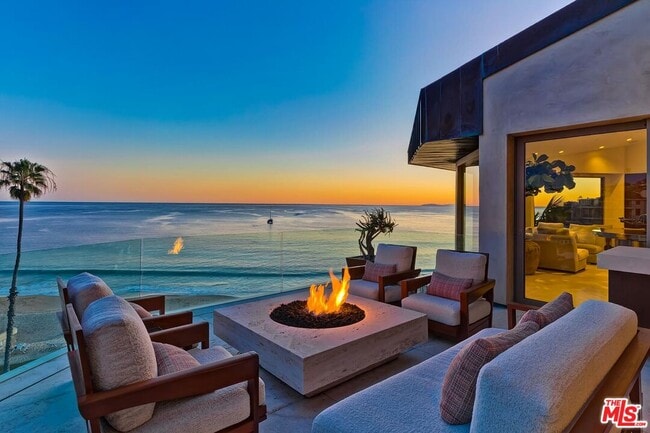 Building Photo - 88 Emerald Bay