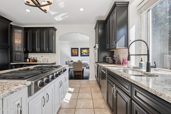 Building Photo - 211 Piper's Landing Ct