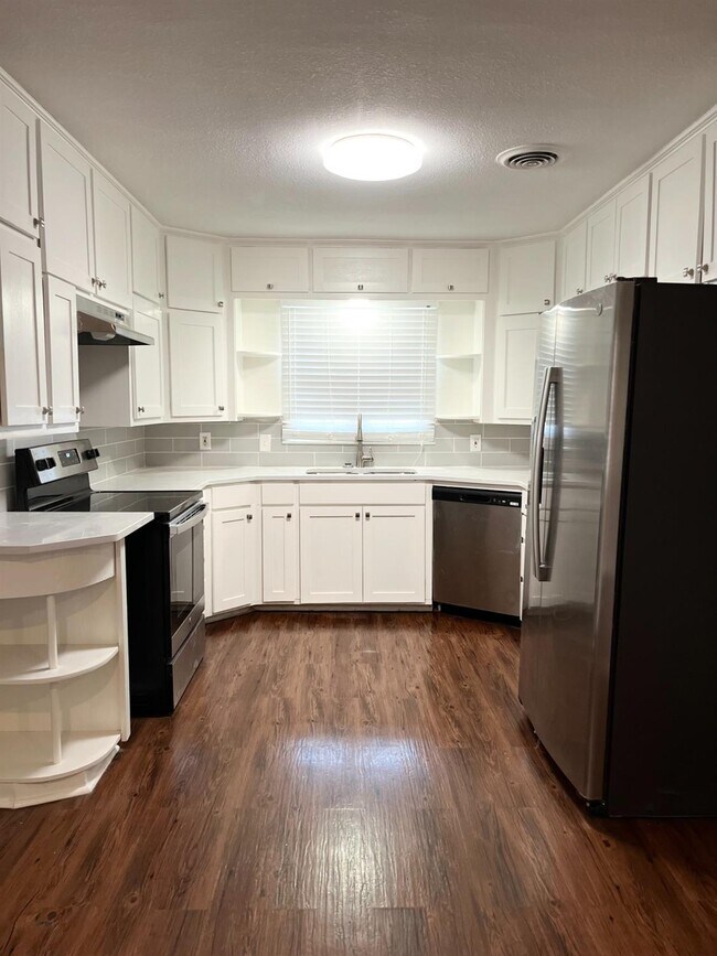 Building Photo - 4009 44th St