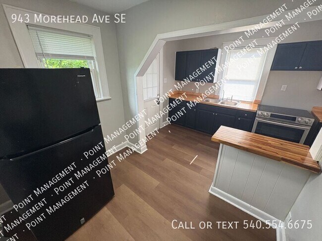 Building Photo - 943 Morehead Ave SE