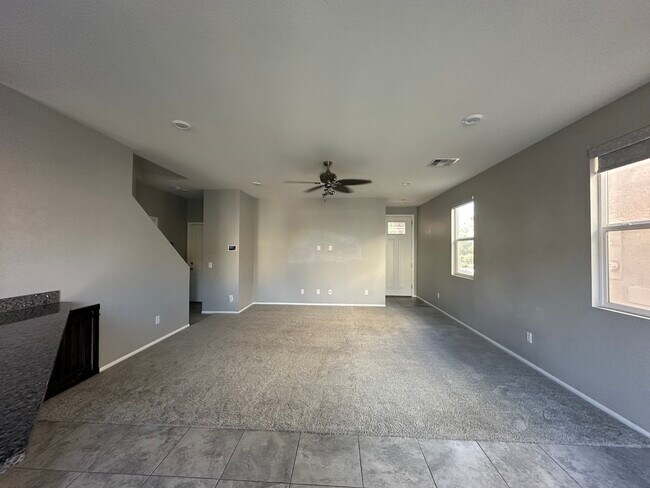 Building Photo - 7124 Fossil Lake St