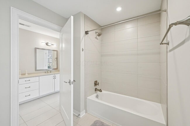 Building Photo - 100 Normandy Ave