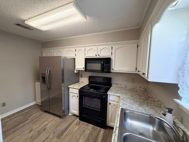 Building Photo - 9990 Smugglers Cove Ln