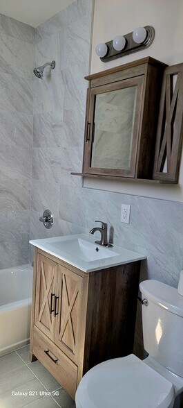 New bathroom - 723 Humboldt St