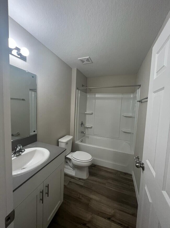 Building Photo - 7553 Peace Lily Ave