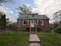 Building Photo - 91 Waterly Ave