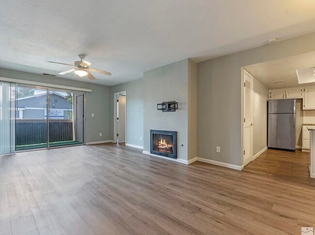 Building Photo - 2300 Dickerson Rd