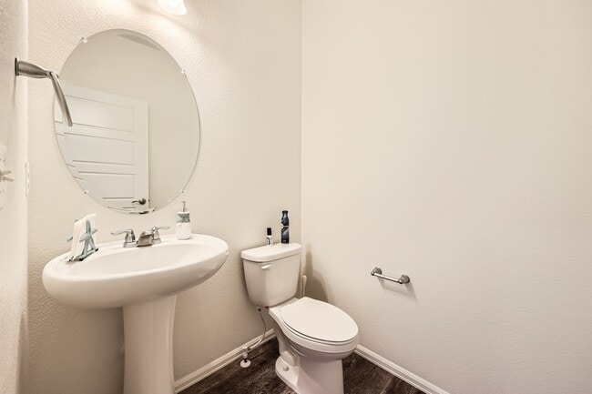 Building Photo - 11791 Lovegrass Dr