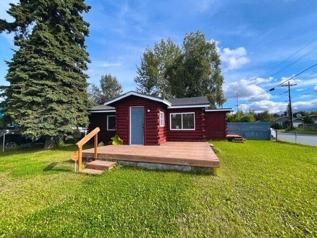 Building Photo - Unique and Updated Corner Lot Cabin in Mou...