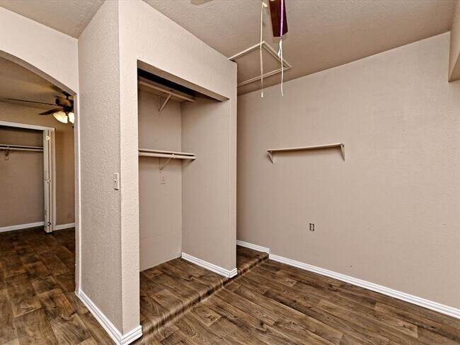 Building Photo - 14700 Menifee St