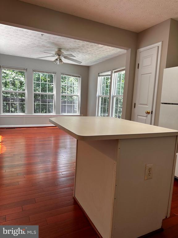 Building Photo - 2722 Thornbrook Ct